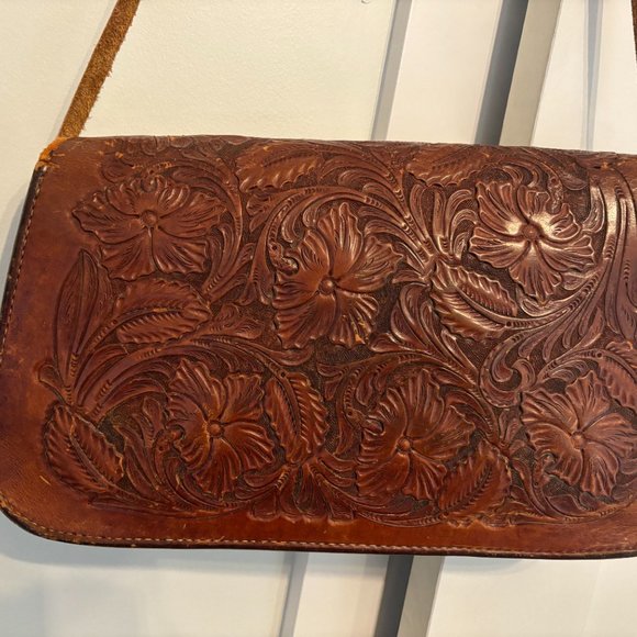 Vintage Leather handmade by a Cowboy in Alberta, Canada - Picture 3 of 5